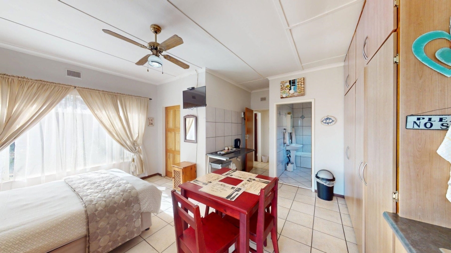 10 Bedroom Property for Sale in Potchefstroom North West